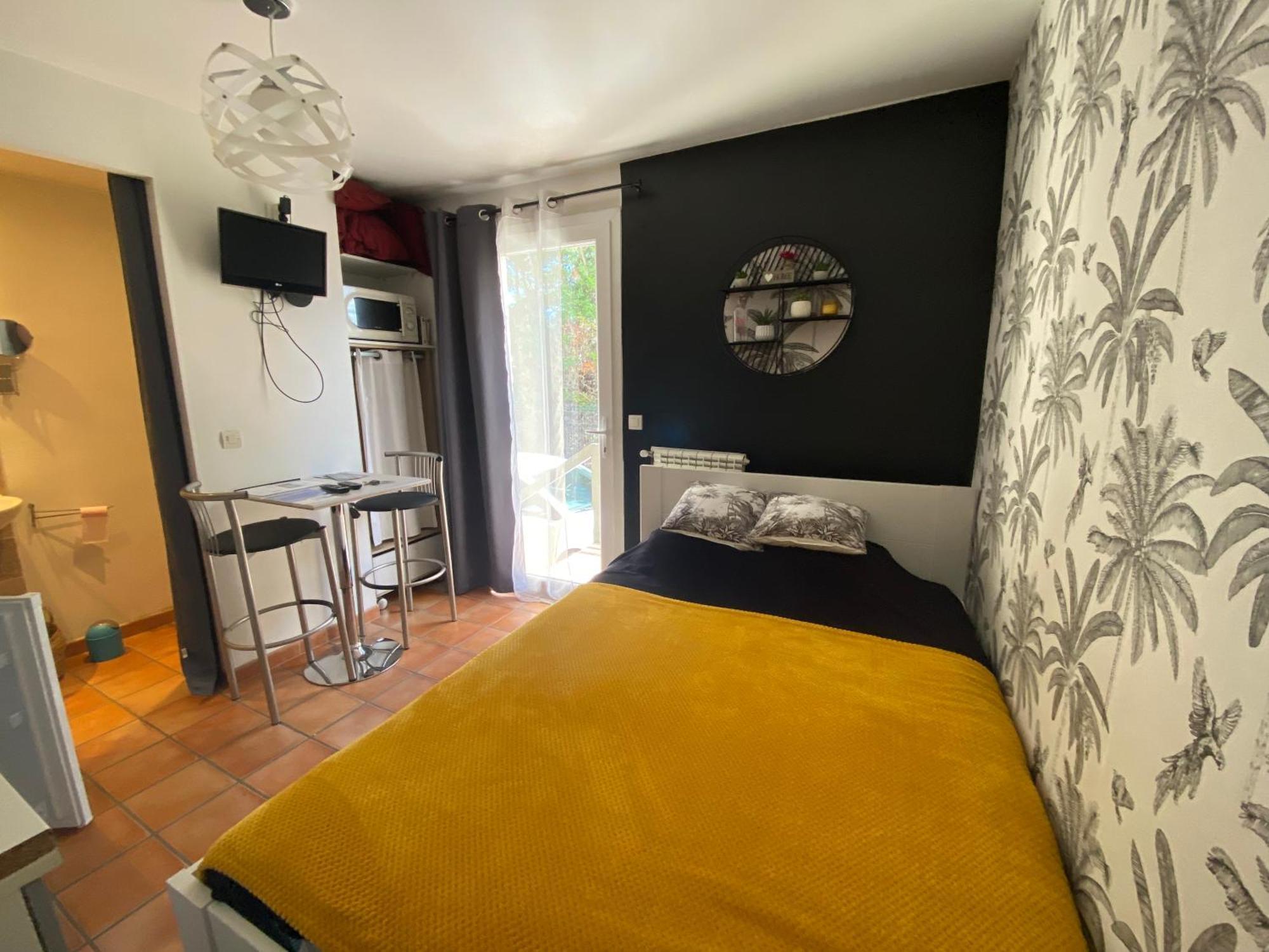 Pause Provencale Le Muy Apartment Екстериор снимка